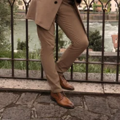Leder Business Schnürer cognac