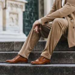 Leder Business Schnürer cognac