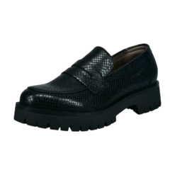 Loafers reptile print