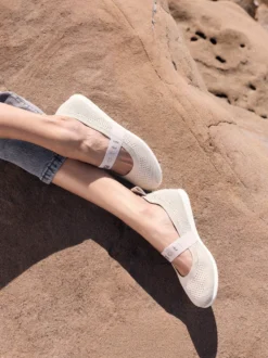 Slip on beige