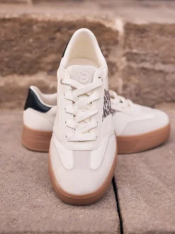 Sneaker beige