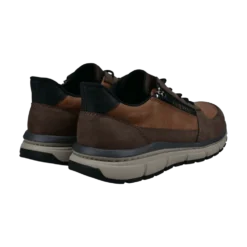 Sneaker braun
