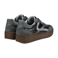 Sneaker grau