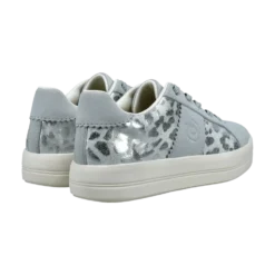Sneaker hellgrau