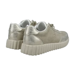 Sneaker Sand