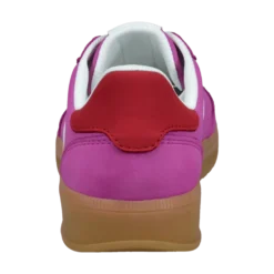 Sneaker Sand