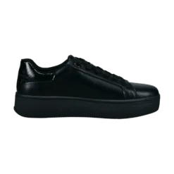 Sneaker schwarz