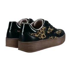 Sneaker schwarz