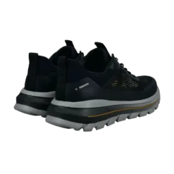 Sneaker schwarz