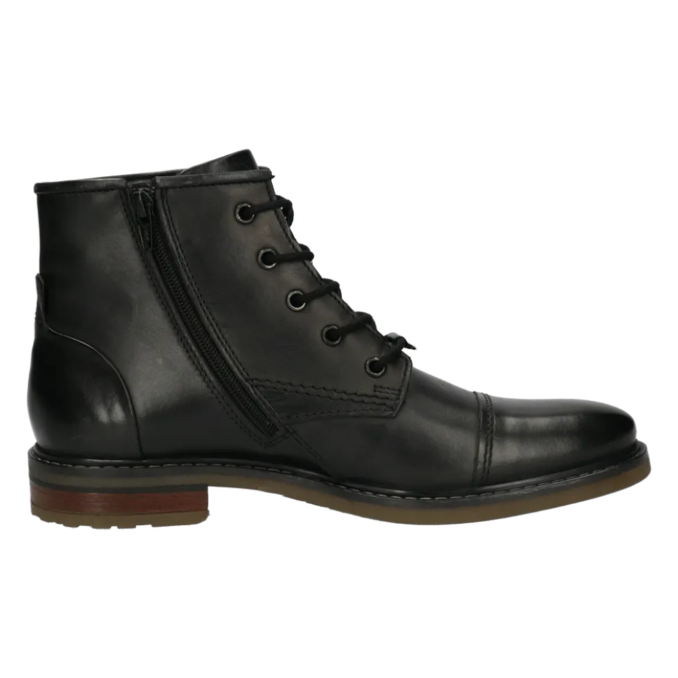 Stiefel schwarz
